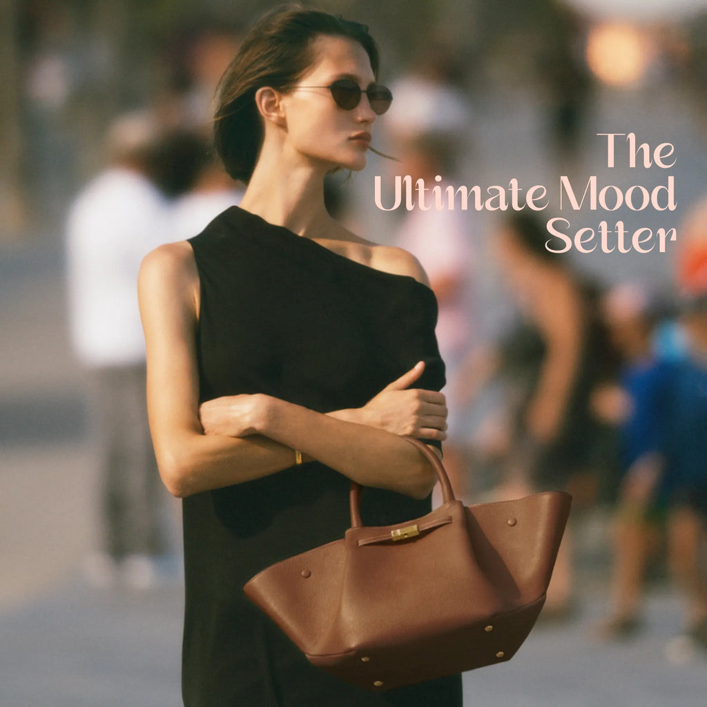 👜 Minimalist Folded-Wing Italian Leather Tote Bag
