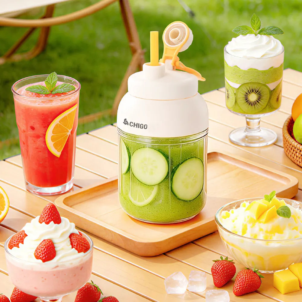 Portable Electric Juicer Cup with zero cord hassle 🥤: Drink fresh nutrient-rich smoothies without struggling with heavy blenders 🍓