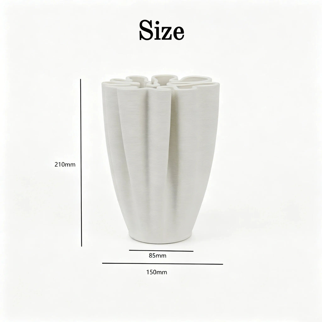 🌸 Sculptural Elegance: Hand-Fired Ceramic Vase for Beautiful Floral Art
