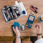 👜 Magnetic Toiletry Bag