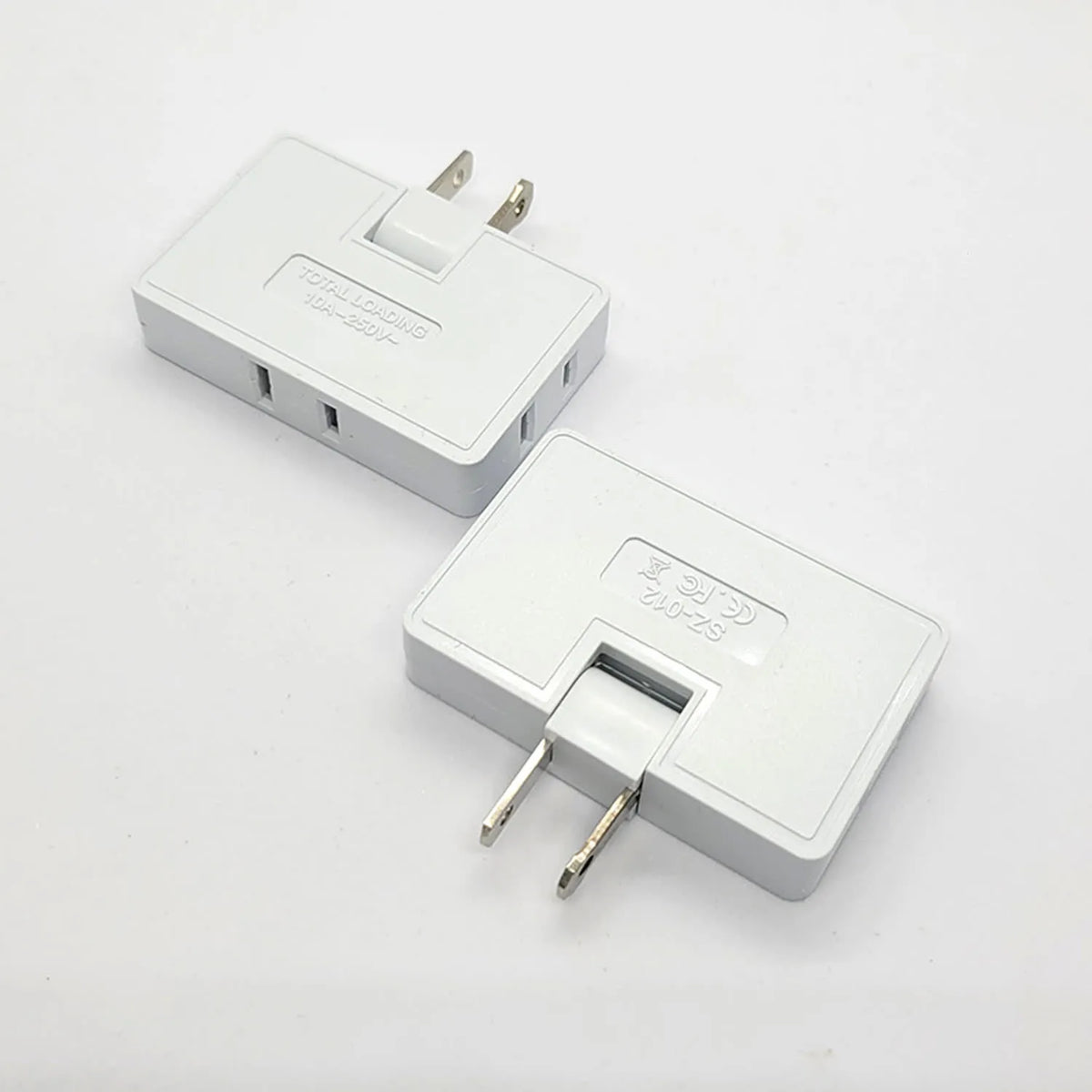 180° Rotating Flat Plug Adapter — 3-Outlet Space Saver