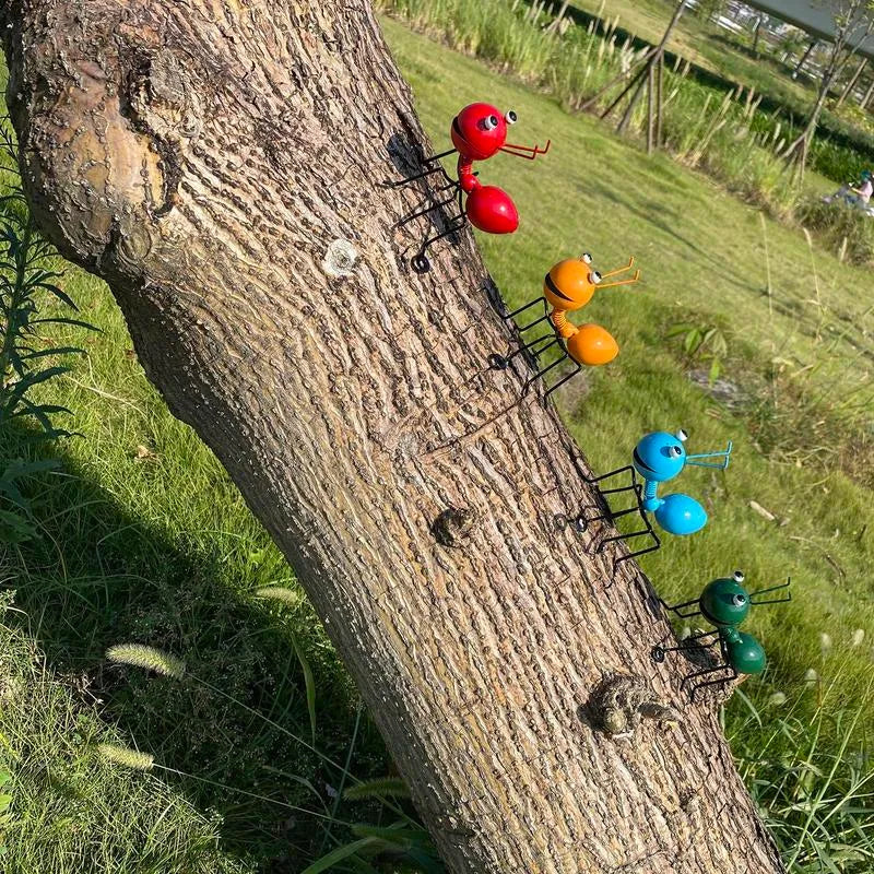 Creative Ant Design Garden Decoration - 4 Pcs Metal Ant Statue Set for Lawn, Tree, Pot, and Window Sill