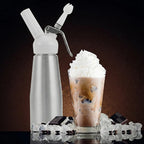 🍰 Professional cream frother