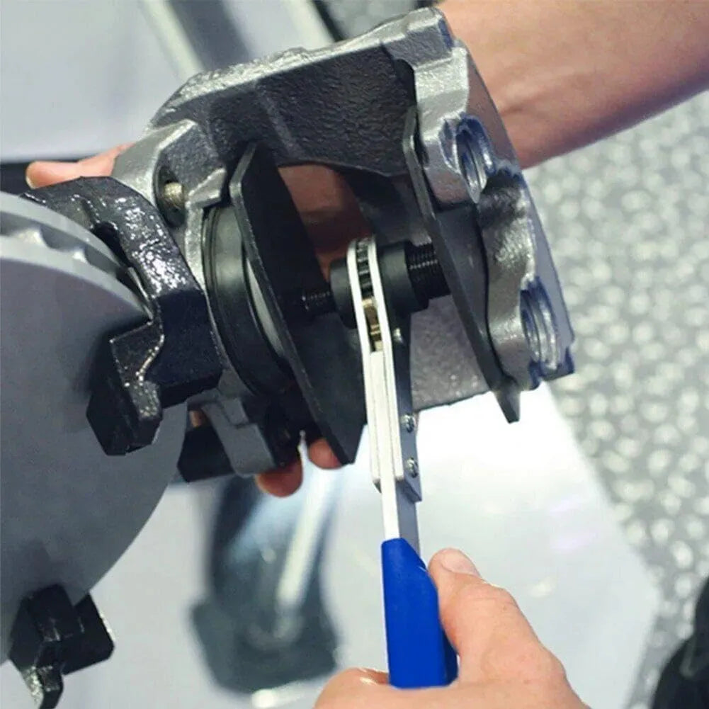 Efficient Brake Caliper Press Tool for Easy Brake Pad Replacement 🚗🔧