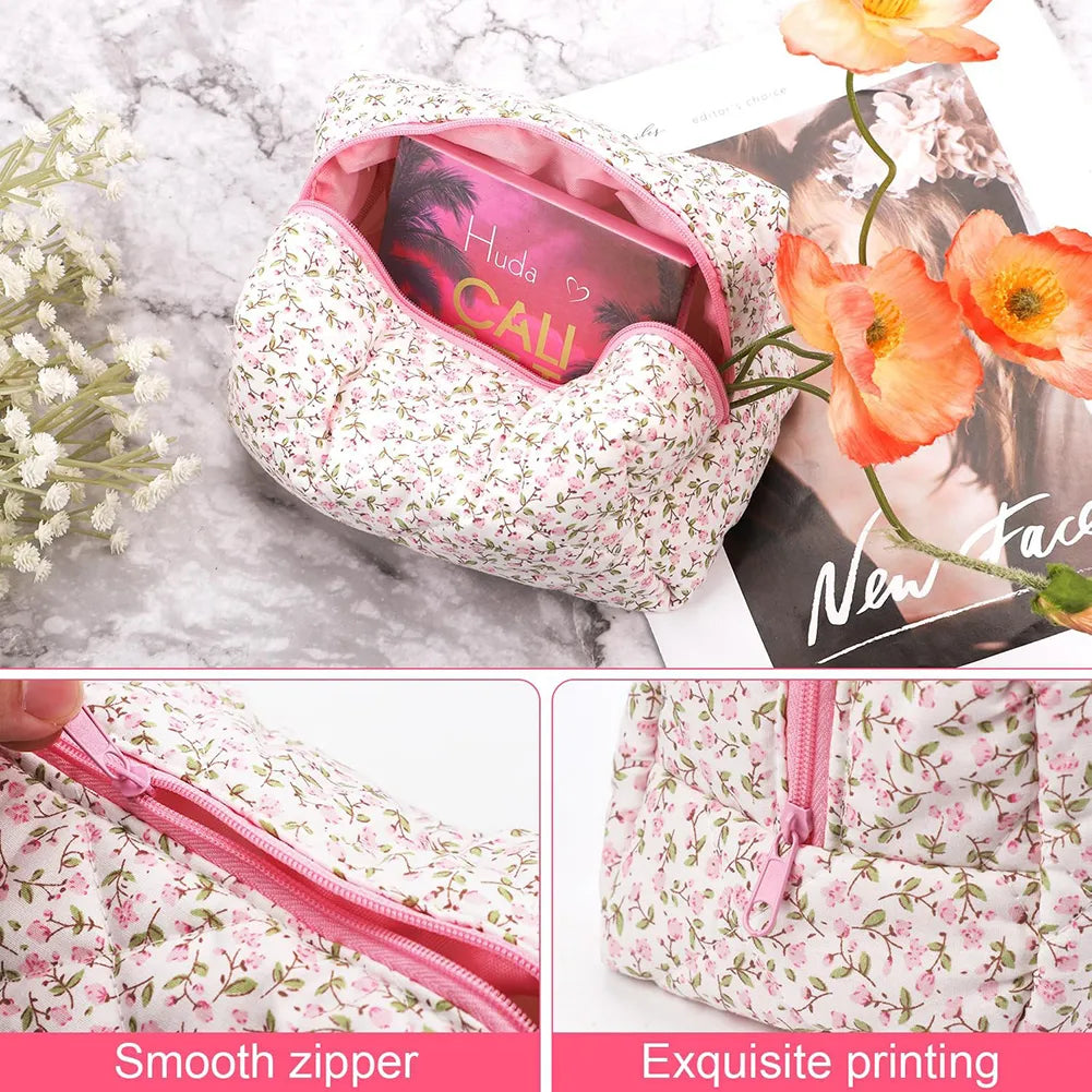 🌸 Quilted Floral Travel Organizer Bag