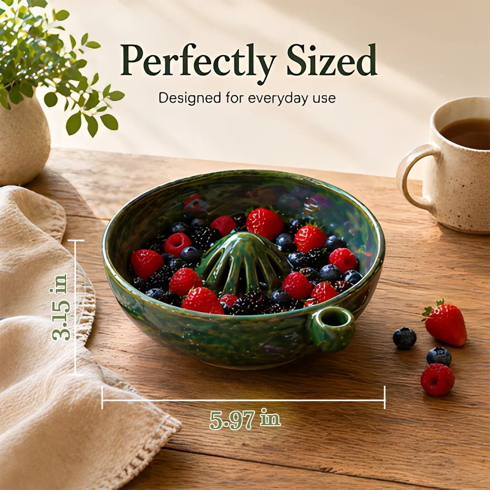 🍇Vortex Berry Strainer Bowl – Gentle Fruit Washing Colander for Kitchen & Dining