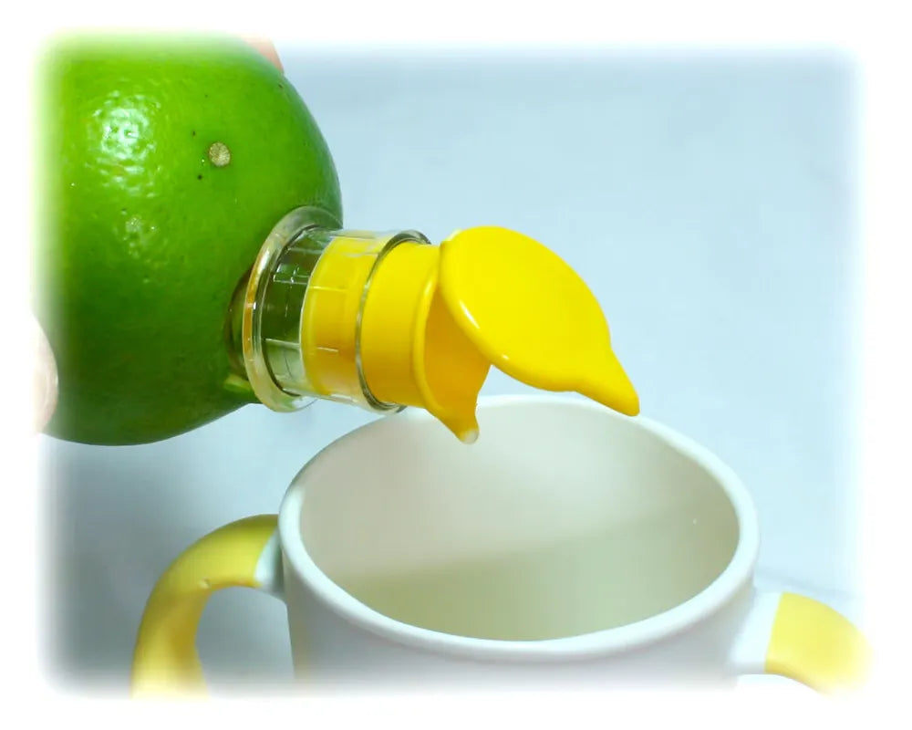 🍋 Citrus Juice Extractor – Fresh Juice with Just One Twist!
