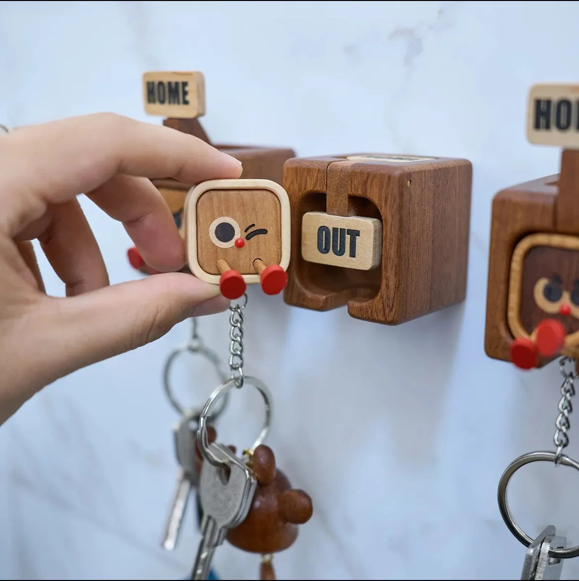 🏡 Home Tag Keychain Set — Solid Wood Key Holder & Wall Mount Hook
